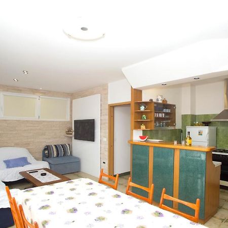 Apartment Damir Postira Kültér fotó
