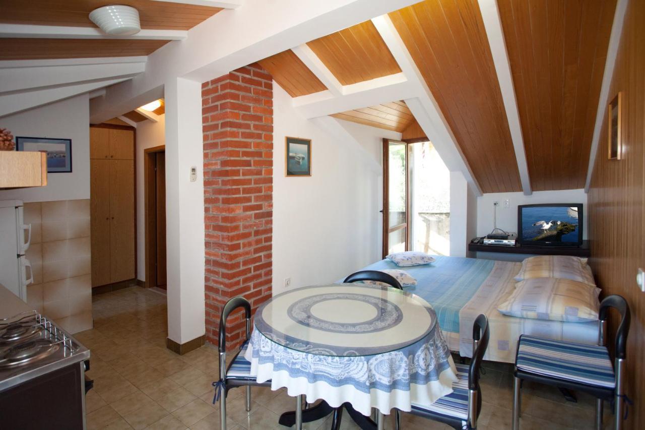 Apartment Damir Postira Kültér fotó